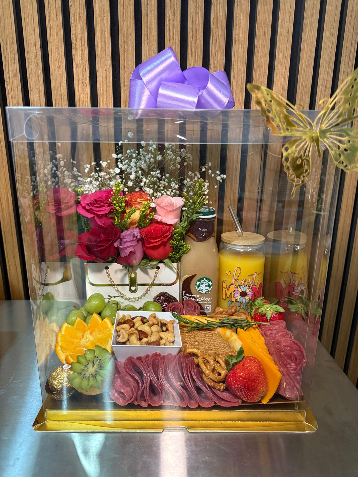 Bandeja personalizada con lazo morado